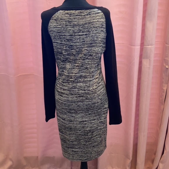 MUST GO!!! Ivanka Trump Grey/Black sweater Dress - Size S - Picture 4 of 5